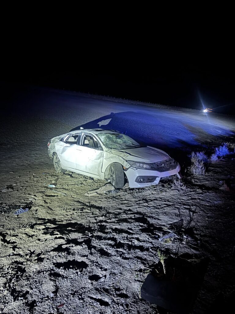 Honda passenger car with damage 